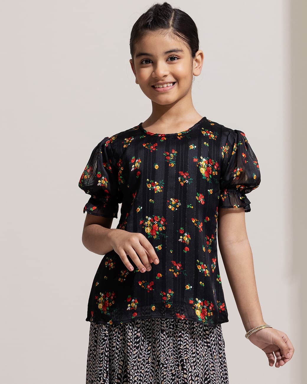 GIRLS GHAGRA CHOLI (red.)